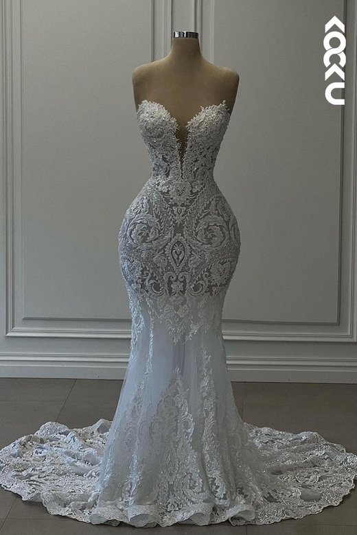 Glamorous V-Neck Sleeveless Allover Applique Mermaid Wedding Gown