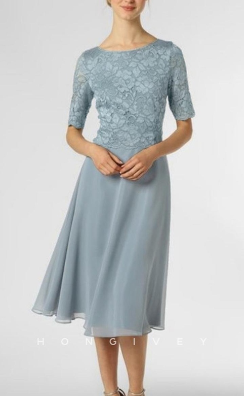 Chic Scoop Half Sleeves Lace Applique Knee-Length Mother's Gown