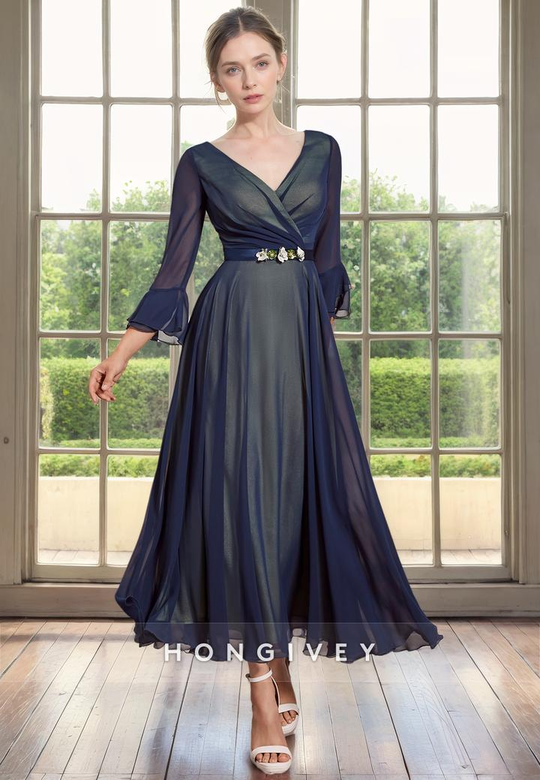 Chic Tulle A-Line V-Neck Long Sleeves Belted Mother-of-the-Bride Gown