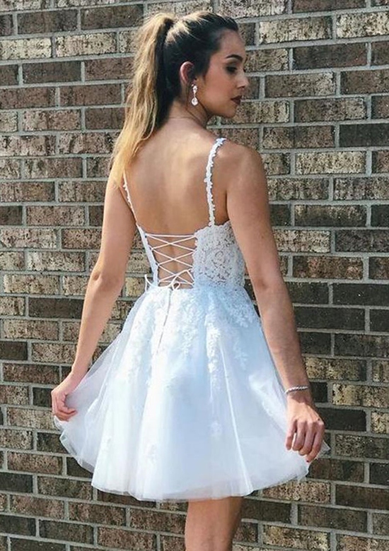 A-Line V-Neck Sleeveless Laced Tulle Short/Mini Homecoming Dress