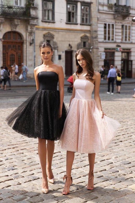 Strapless Sleeveless Satin Tulle A-Line Mini Homecoming Gown