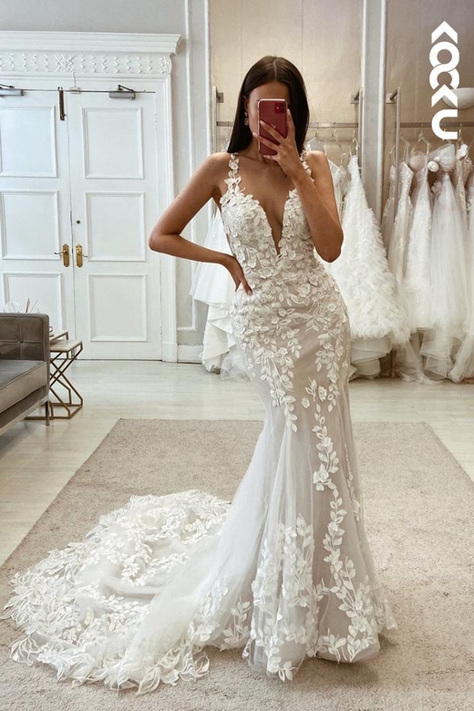 Classic V-Neck Straps Mermaid Allover Lace Applique Wedding Dress