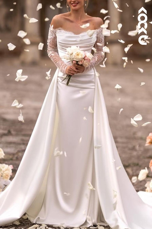 Gorgeous Long Sleeves Off-Shoulder Trumpet Appliques Dress