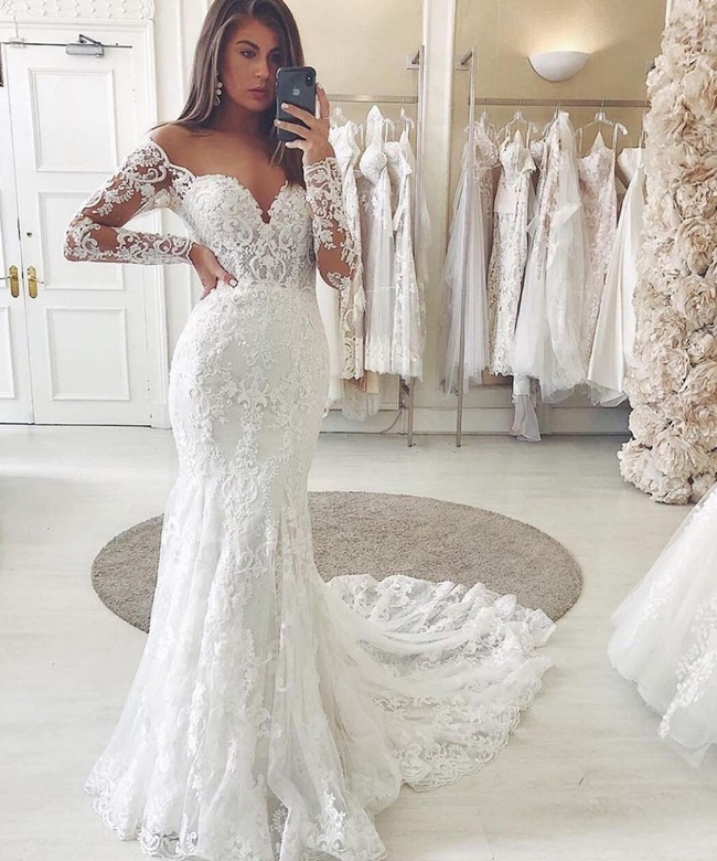 Spaghetti-Straps Mermaid Wedding Dress with Lace Detail