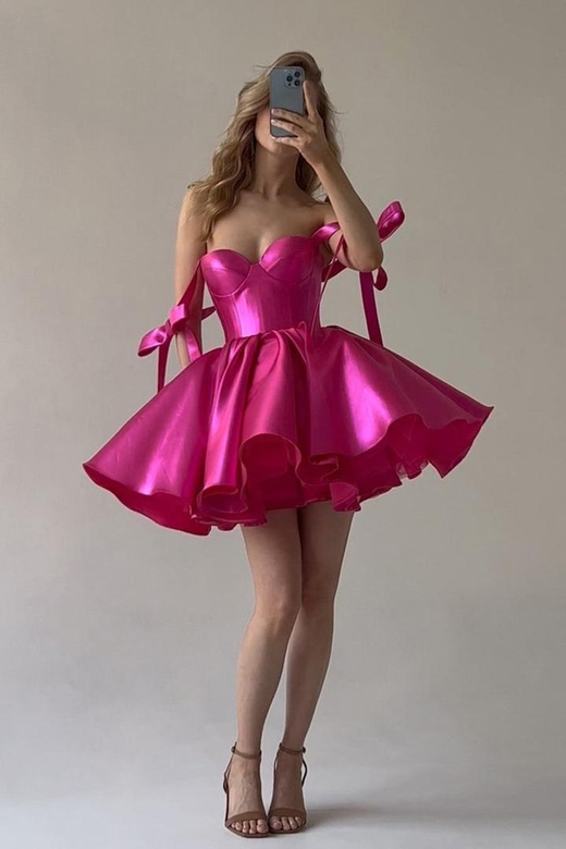 Sweetheart Sleeveless Satin A-Line Mini Homecoming Gown with Bows