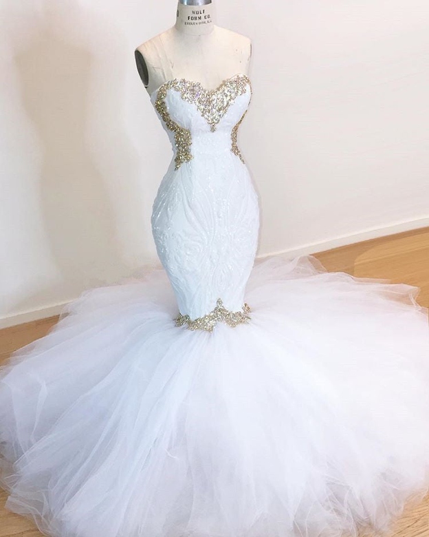 Sweetheart Mermaid Tulle Wedding Dress with Appliques