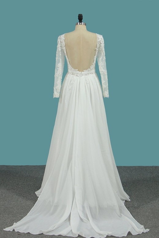 Elegant Jewel Long Sleeves Chiffon Tulle Wedding Dress