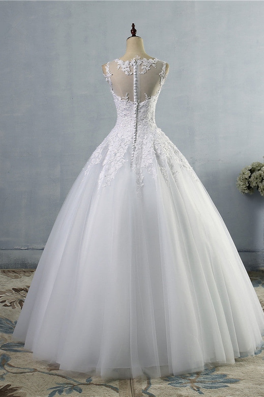 Ball Gown Jewel Tulle Lace Wedding Dress, White & Appliqued