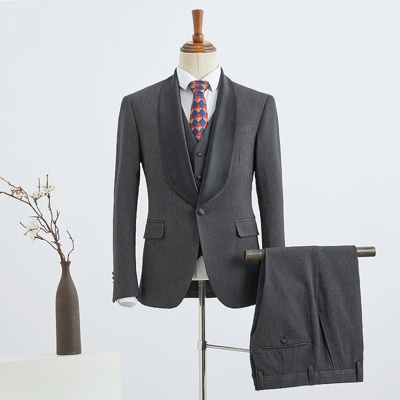 Well-fitted Dark Gray Suit, Three-piece Slim Fit Wedding Wear