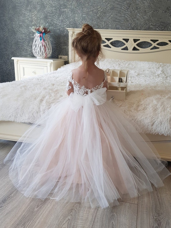 Lovely Cap Sleeves Princess-Style Flower Girl Dress