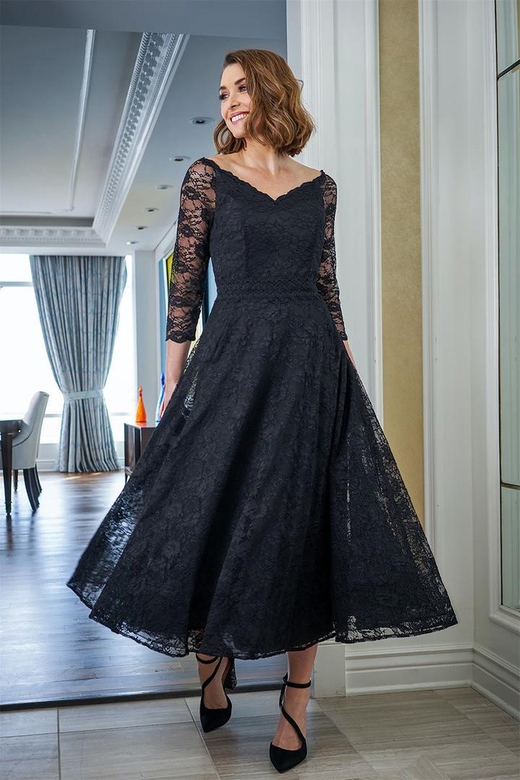 V-Neck Long Sleeves Lace A-Line Long Mother of the Bride Formal Gown