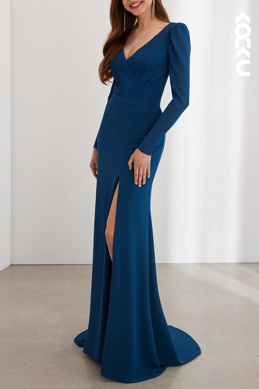 Classic Timeless V-Neck Split Trumpet Dress