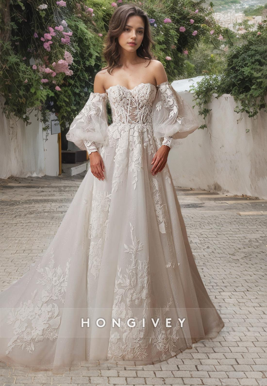 A-Line Sweetheart Long Sleeve Lace Applique Wedding Gown