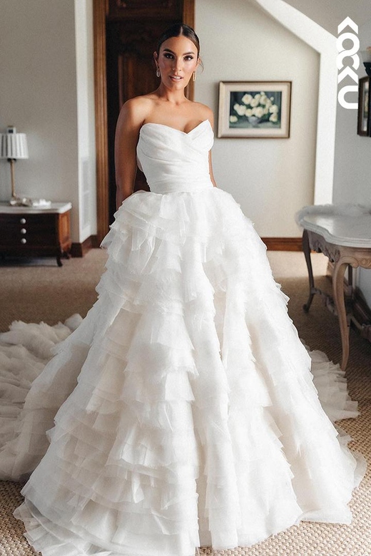 V-Neck Sleeveless Strapless Ruched Tulle Ball Wedding Dress