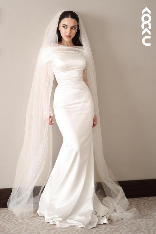 Elegant & Charming Long Sleeves Mermaid Wedding Dress