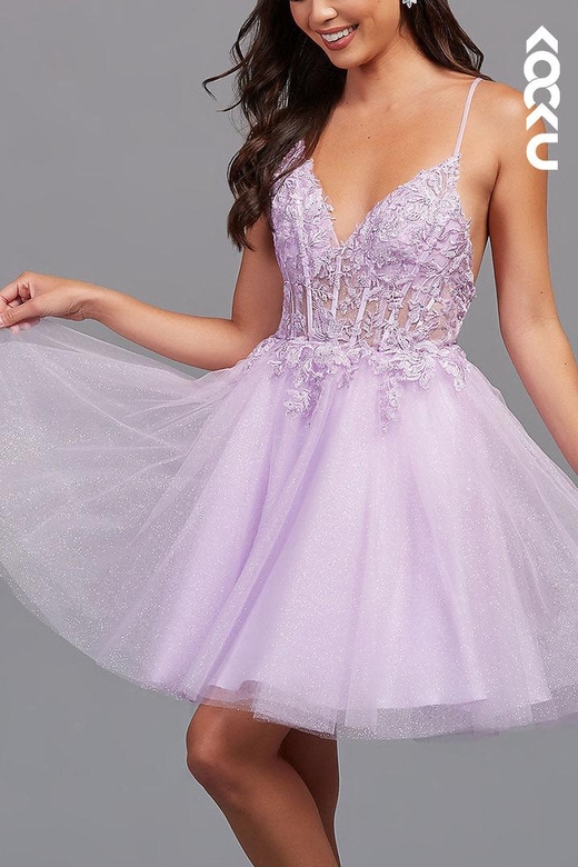 V-Neck Lace Appliqued Sheer Tulle A-Line Mini Homecoming Gown