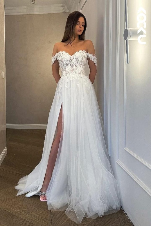 Gorgeous & Charming Spaghetti Straps Square A-Line Tulle Wedding Gown