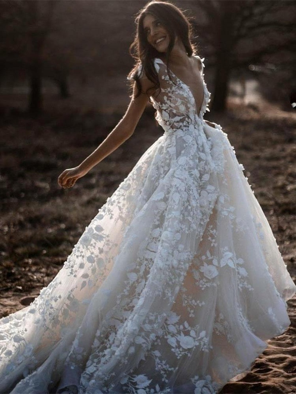 Romantic Ivory Lace Puffy Princess A-line Gown