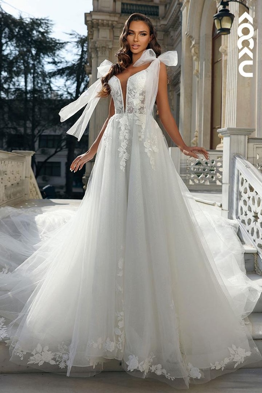 Low V-Neck Backless Lace Appliqued Sheer Tulle Wedding Gown