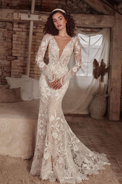 Boho Low V-Neck Long Sleeves Sheer Lace Mermaid Wedding Dress