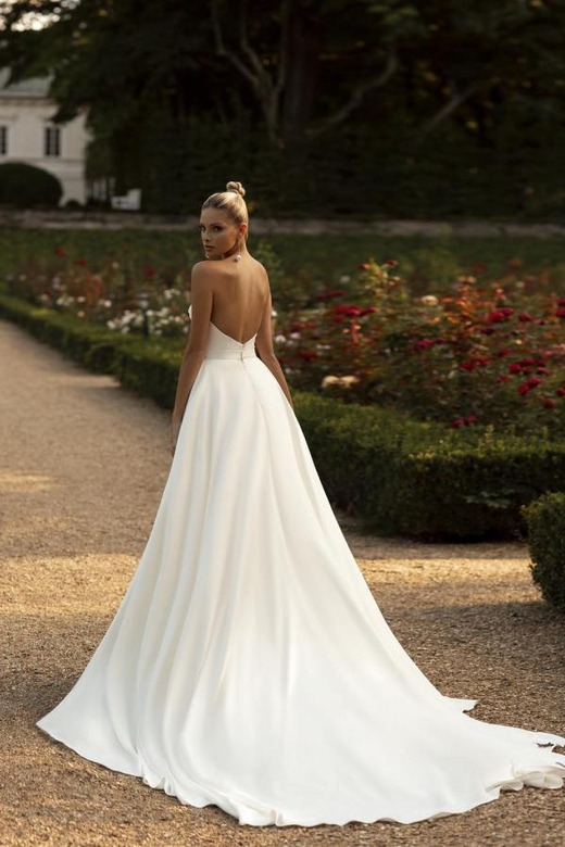 Sweetheart Overskirt Mermaid Wedding Dress with Split