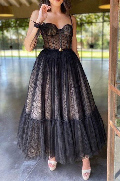 Celebrity Inspired Black A-Line Prom Dress for Red Carpet Elegance