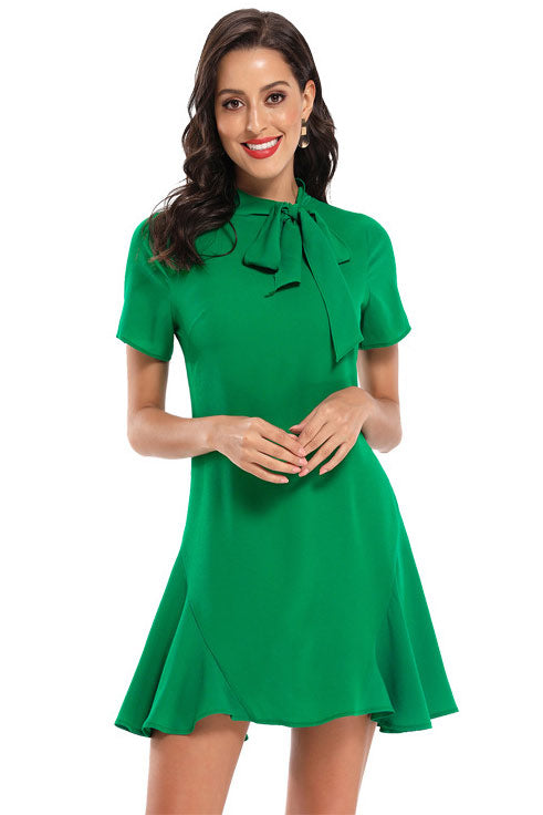 Chic Short Mini Green Dress for Fresh Elegance