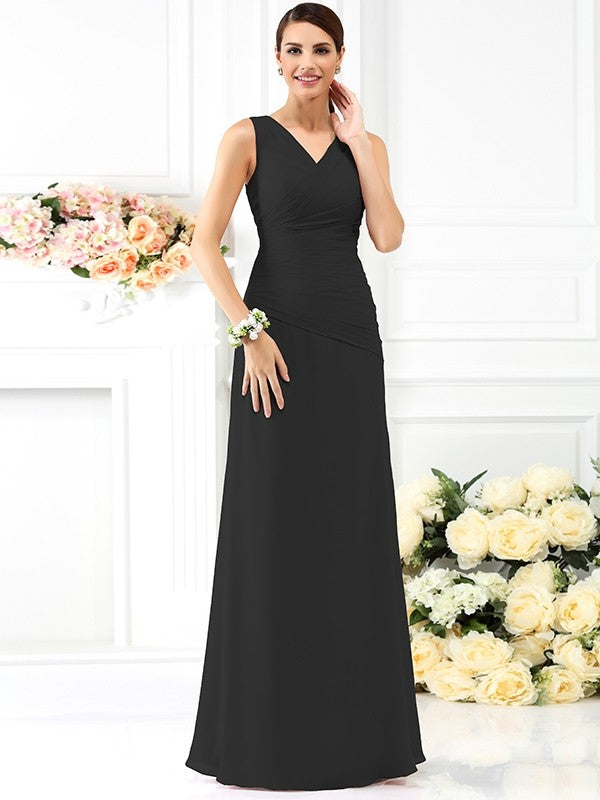 V-Neck Elegant Pleats Sleeveless Long Chiffon Bridesmaid Gowns