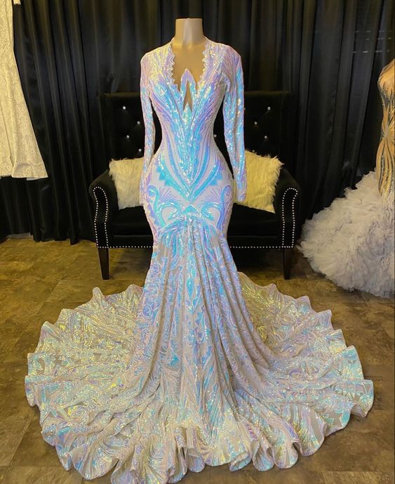 Long Sleeves Mermaid Prom Dress with Sequins Detailing