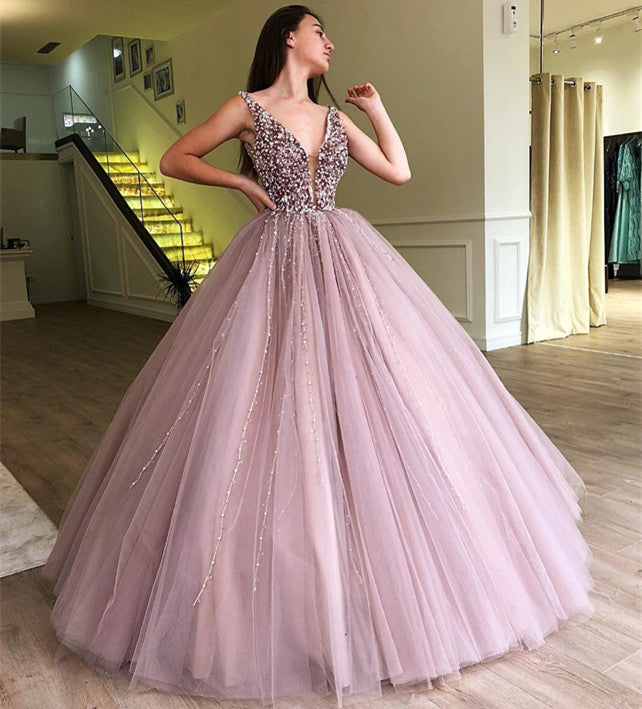 Sleeveless Tulle Appliques Ball Gown Prom Evening Gowns