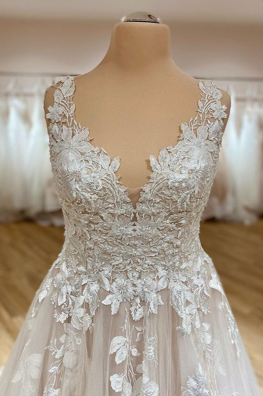 Fashion Tulle Lace Appliques Wedding Dress On Sale