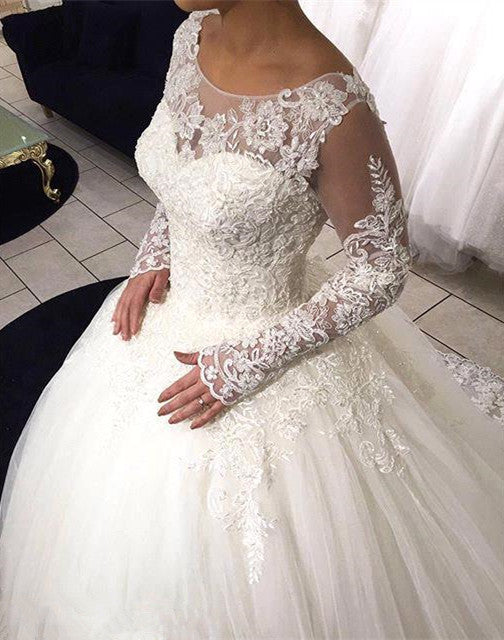 Long-Sleeved Lace Ball Gown Wedding Dress Tulle Sweep Train Dress