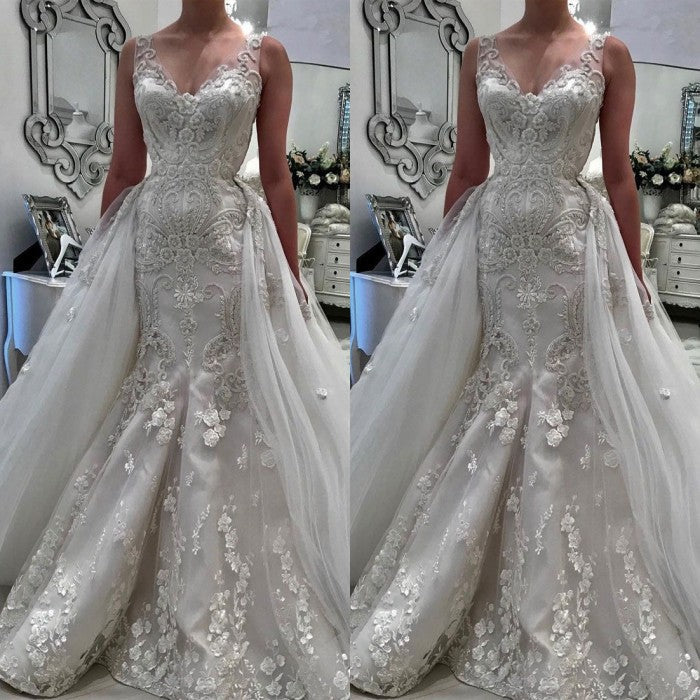 Stunning V-Neck Sleeveless Ruffless Lace Bridal Wedding Gown