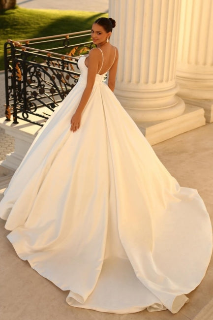 Classic Silhouette Sleeveless Ball Gown Satin Wedding Dress