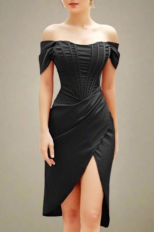 Leona Bodycon Dress in Classic Black for a Timeless and Elegant Gown