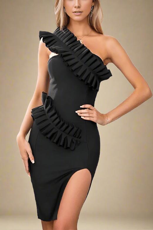 Aimee Bodycon Dress in Classic Black for a Sleek and Refined Look